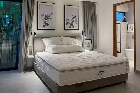4 bedrooms Villa in Tibubeneng, Badung, Indonesia No. 10574 13