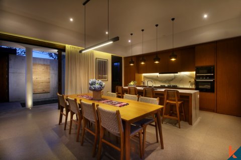 4 bedrooms Villa in Tibubeneng, Badung, Indonesia No. 10576 10