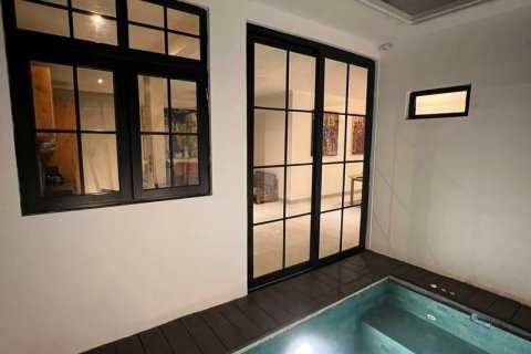 Вилла с 3 спальнями в Seminyak, Бадунг, Индонезия № 9617 15