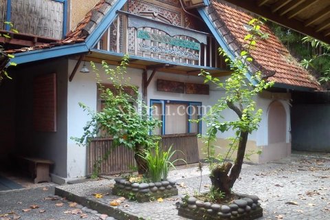 1050m2 Land in Seminyak, Badung, Indonesia No. 501 9