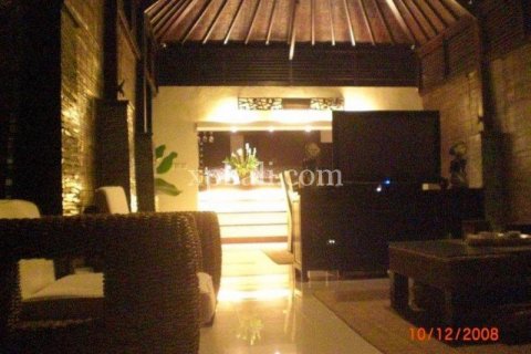 3 bedrooms Villa in Tampaksiring, Gianyar, Indonesia No. 7952 17