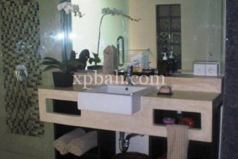 3 bedrooms Villa in Tampaksiring, Gianyar, Indonesia No. 7952 4