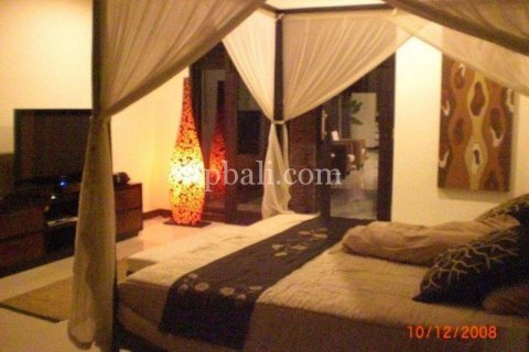 3 bedrooms Villa in Tampaksiring, Gianyar, Indonesia No. 7952 16