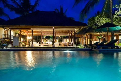 Вилла с 4 спальнями в Canggu, Бадунг, Индонезия № 808 24