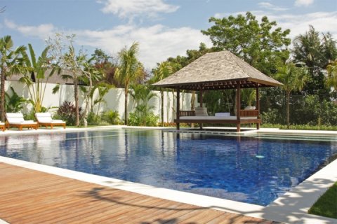 Вилла с 4 спальнями в Canggu, Бадунг, Индонезия № 811 17