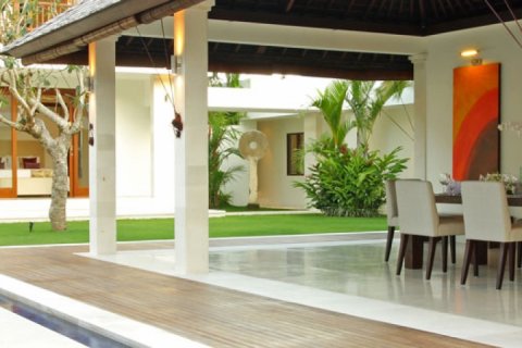 Вилла с 4 спальнями в Canggu, Бадунг, Индонезия № 811 28