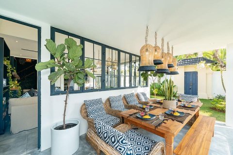 Вилла с 5 спальнями в Seminyak, Бадунг, Индонезия № 810 13