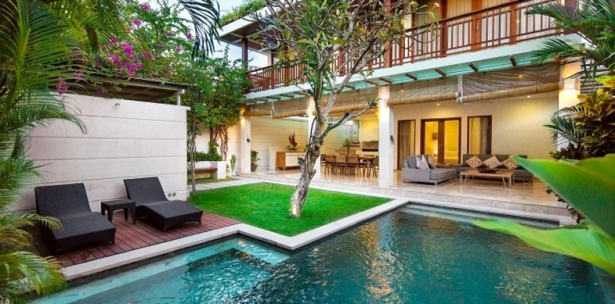 3 bedrooms Villa in Seminyak, Badung, Indonesia No. 1406