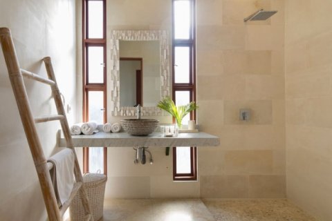 3 bedrooms Villa in Seminyak, Badung, Indonesia No. 1406 15