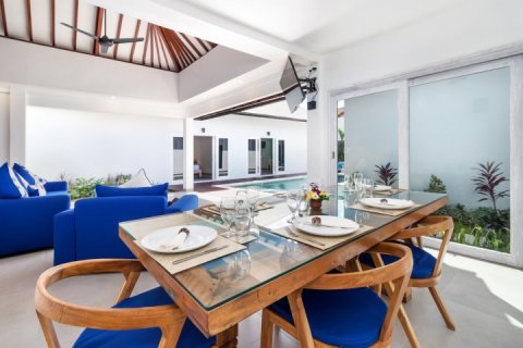 Вилла с 3 спальнями в Seminyak, Бадунг, Индонезия № 1407 5