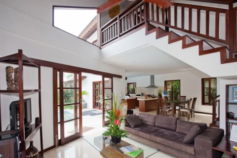 Вилла с 2 спальнями в Seminyak, Бадунг, Индонезия № 1408 17