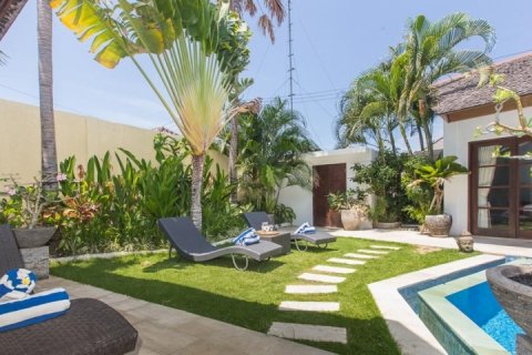 Вилла с 2 спальнями в Seminyak, Бадунг, Индонезия № 1408 10