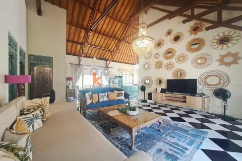 3 bedrooms Villa in Tibubeneng, Badung, Indonesia No. 12594 6