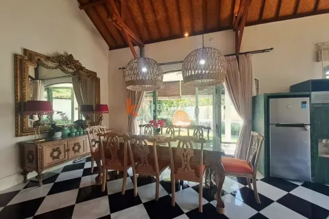 3 bedrooms Villa in Tibubeneng, Badung, Indonesia No. 12594 9