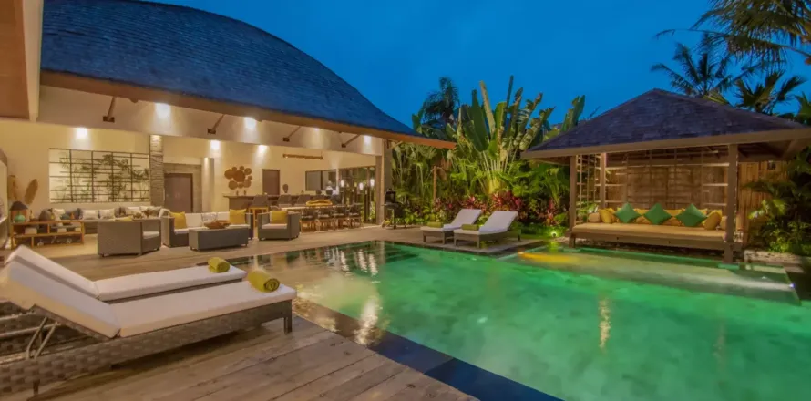 4 bedrooms Villa in Ubud, Gianyar, Indonesia No. 10378