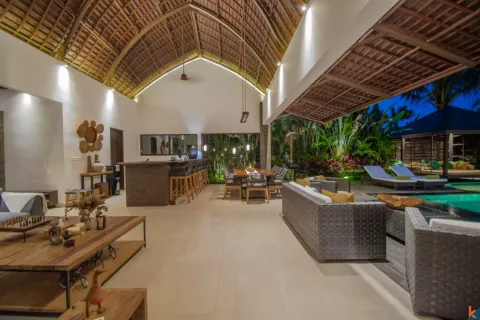 4 bedrooms Villa in Ubud, Gianyar, Indonesia No. 10378 13