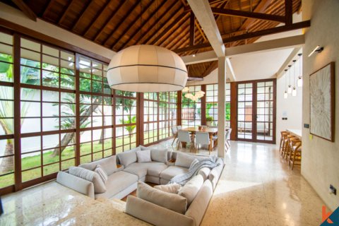 3 bedrooms Villa in Seminyak, Badung, Indonesia No. 10380 5