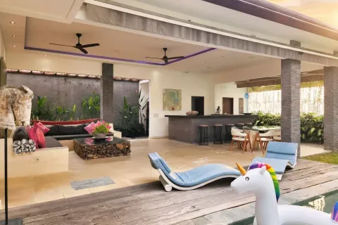 Вилла с 3 спальнями в Seminyak, Бадунг, Индонезия № 10379 3