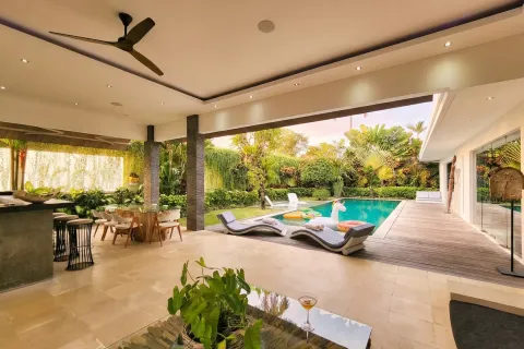 Вилла с 3 спальнями в Seminyak, Бадунг, Индонезия № 10379 4