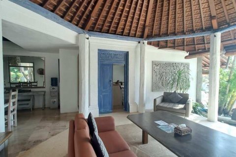 3 bedrooms Villa in Canggu, Badung, Indonesia No. 149 8