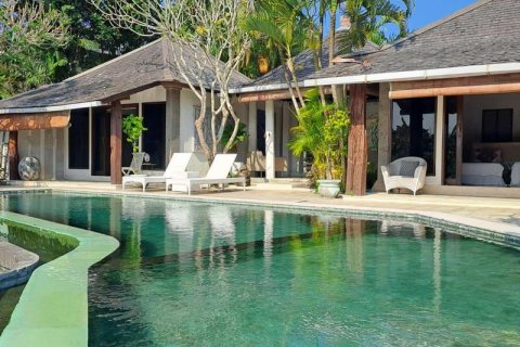 3 bedrooms Villa in Canggu, Badung, Indonesia No. 149 28