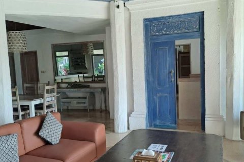3 bedrooms Villa in Canggu, Badung, Indonesia No. 149 30