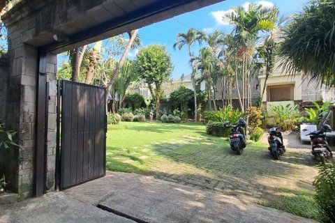 3 bedrooms Villa in Canggu, Badung, Indonesia No. 149 3