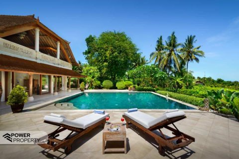 4 bedrooms Villa in Tabanan, Indonesia No. 8642 30