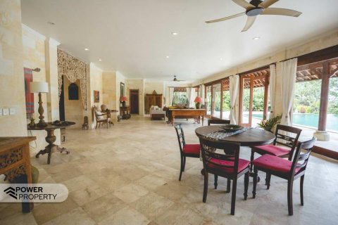4 bedrooms Villa in Tabanan, Indonesia No. 8642 14