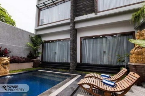 3 bedrooms Villa in Seminyak, Badung, Indonesia No. 8647