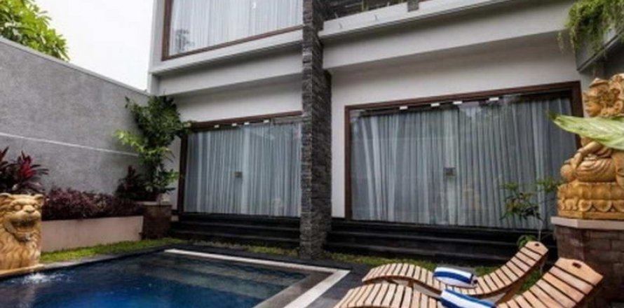 Вилла с 3 спальнями в Seminyak, Бадунг, Индонезия № 8647
