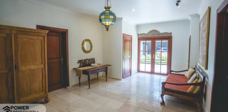 7 bedrooms Villa in Tabanan, Indonesia No. 8643