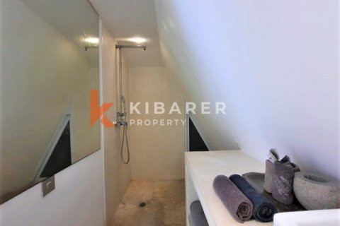 3 bedrooms Villa in Tibubeneng, Badung, Indonesia No. 13009 11