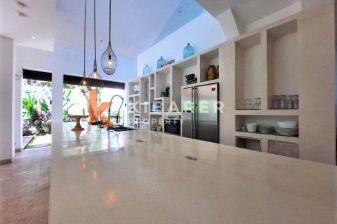 3 bedrooms Villa in Tibubeneng, Badung, Indonesia No. 13009 13