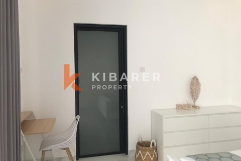 2 bedrooms Villa in Seminyak, Badung, Indonesia No. 13007 9