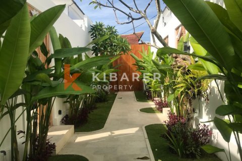 2 bedrooms Villa in Seminyak, Badung, Indonesia No. 13007 20