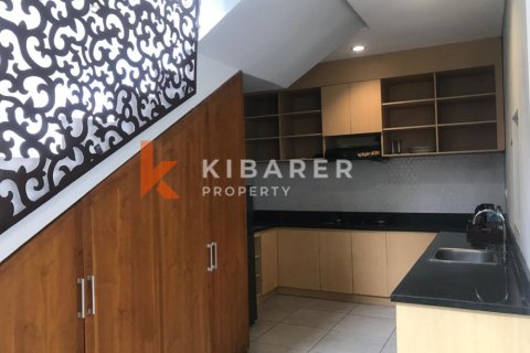 2 bedrooms Villa in Kerobokan, Badung, Indonesia No. 13008 13