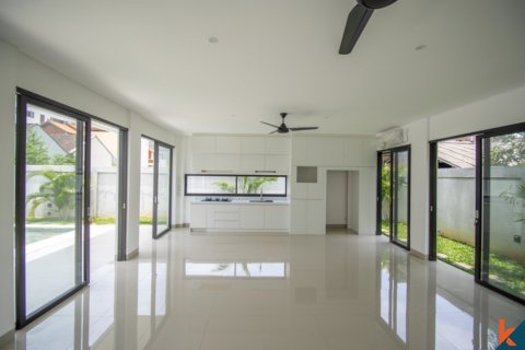 3 bedrooms Villa in Legian, Kuta, Badung, Indonesia No. 11109 13