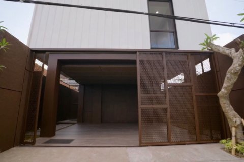 Вилла с 4 спальнями в Kerobokan, Бадунг, Индонезия № 11106 14
