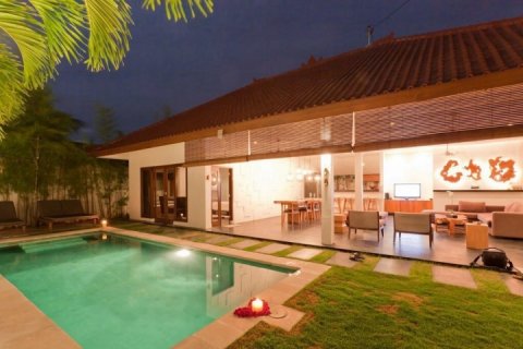 Вилла с 1 спальней в Seminyak, Бадунг, Индонезия № 1524 3