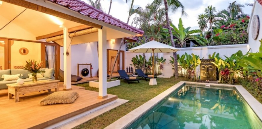 2 bedrooms Villa in Seminyak, Badung, Indonesia No. 1525