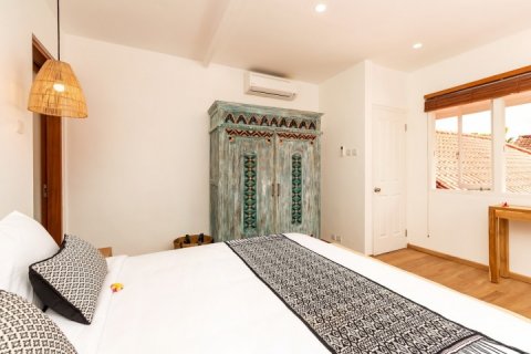 2 bedrooms Villa in Seminyak, Badung, Indonesia No. 1525 10