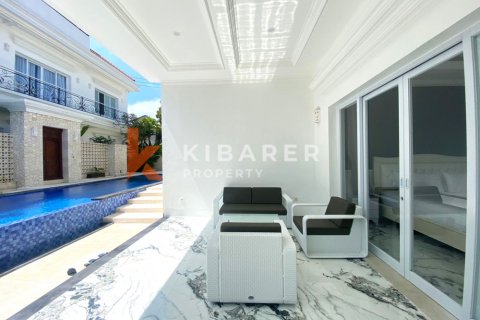 3 bedrooms Villa in Ungasan, Badung, Indonesia No. 12863 21