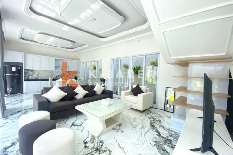3 bedrooms Villa in Ungasan, Badung, Indonesia No. 12863 4