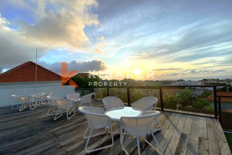 3 bedrooms Villa in Ungasan, Badung, Indonesia No. 12863 27