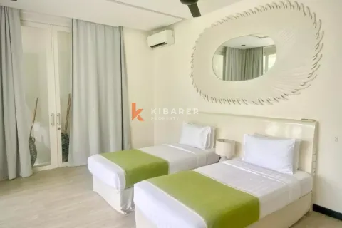Вилла с 5 спальнями в Kerobokan, Бадунг, Индонезия № 12551 19