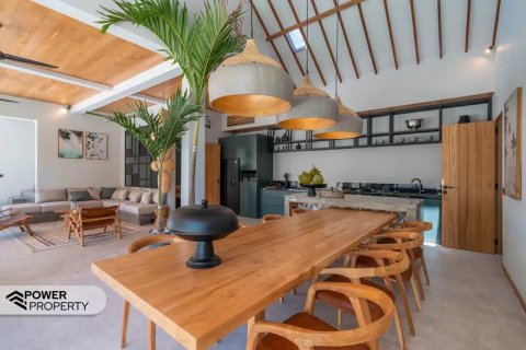Вилла с 4 спальнями в Seminyak, Бадунг, Индонезия № 7633 22