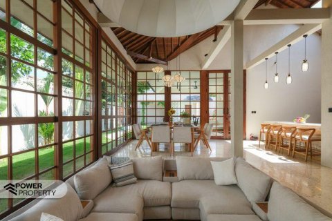 Вилла с 3 спальнями в Seminyak, Бадунг, Индонезия № 7632 6