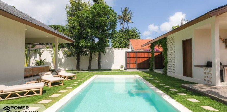 Вилла с 3 спальнями в Seminyak, Бадунг, Индонезия № 7632