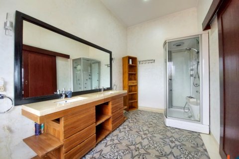 4 bedrooms Villa in South Kuta, Badung, Indonesia No. 11602 28